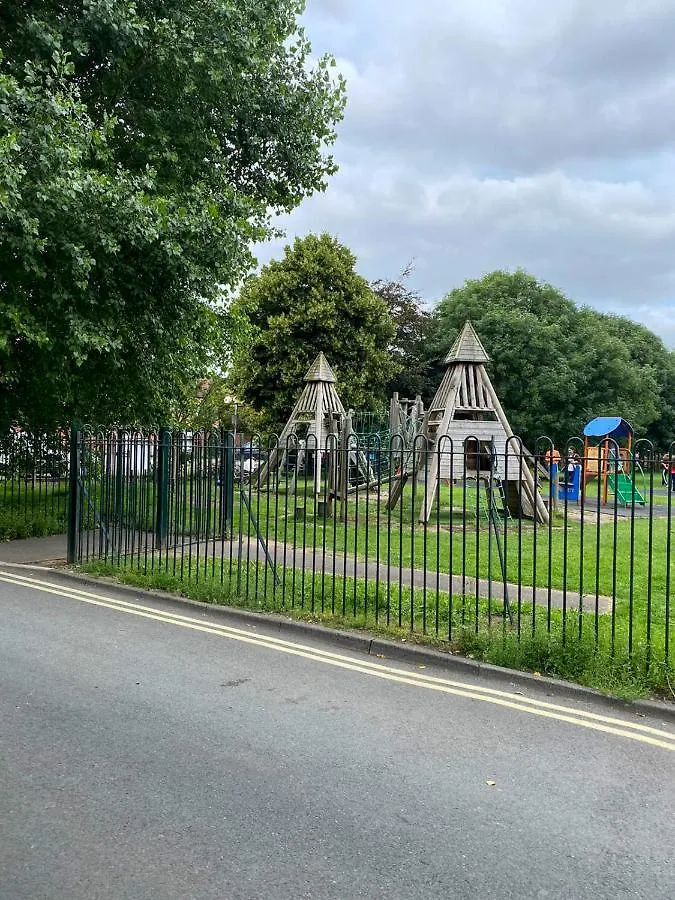 The Warwick - Quaint Victorian Home With Free Parking York 0*,