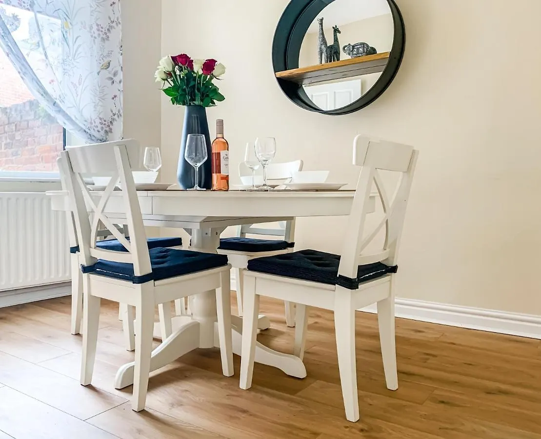 The Warwick - Quaint Victorian Home With Free Parking York Lodge