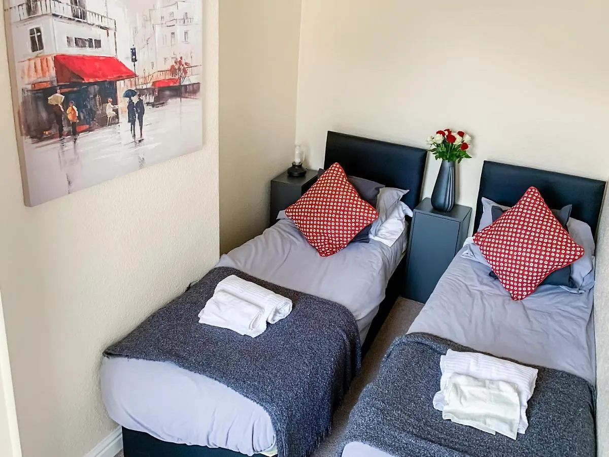 The Warwick - Quaint Victorian Home With Free Parking York 0*,  United Kingdom