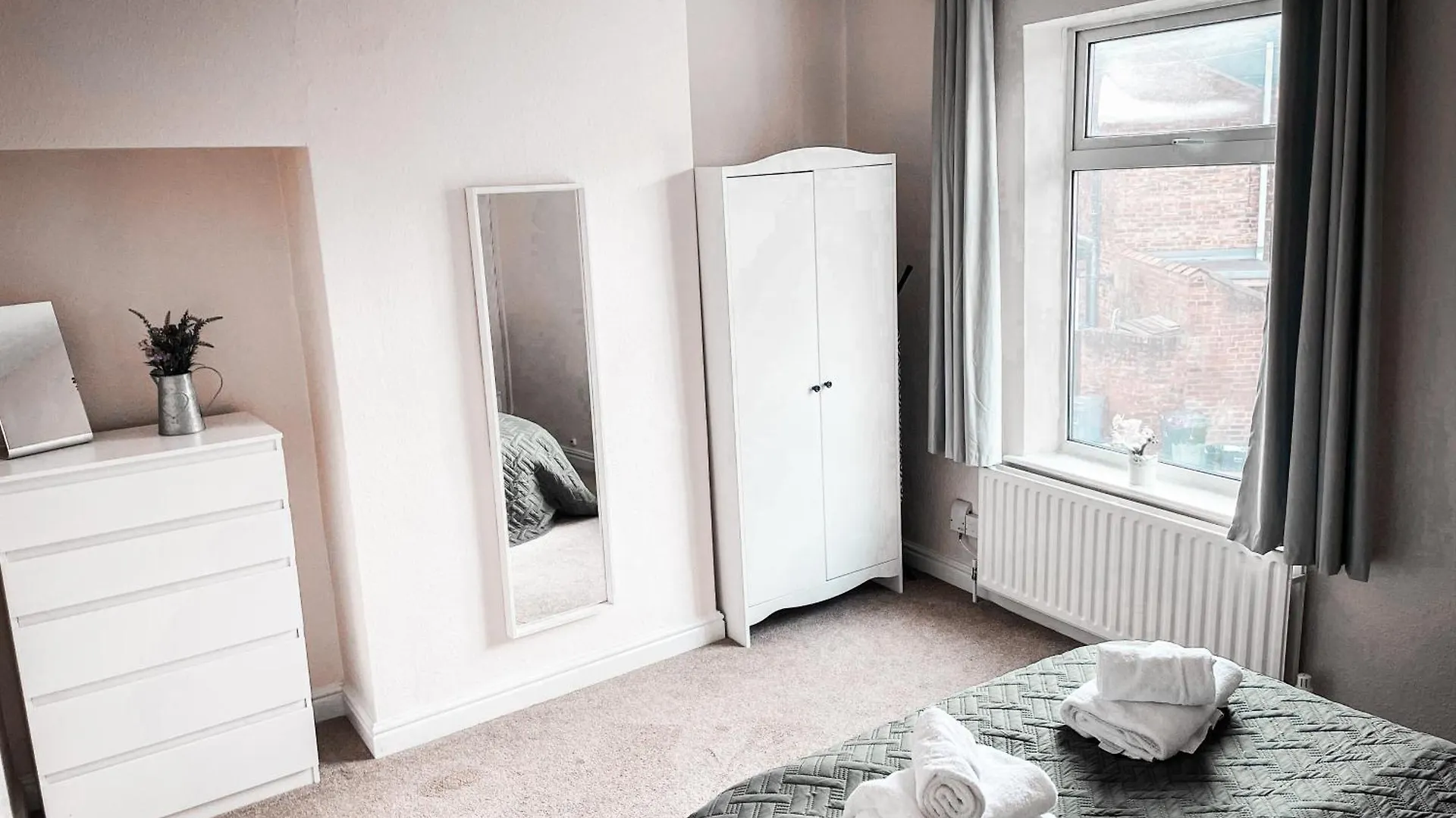 The Warwick - Quaint Victorian Home With Free Parking York Lodge
